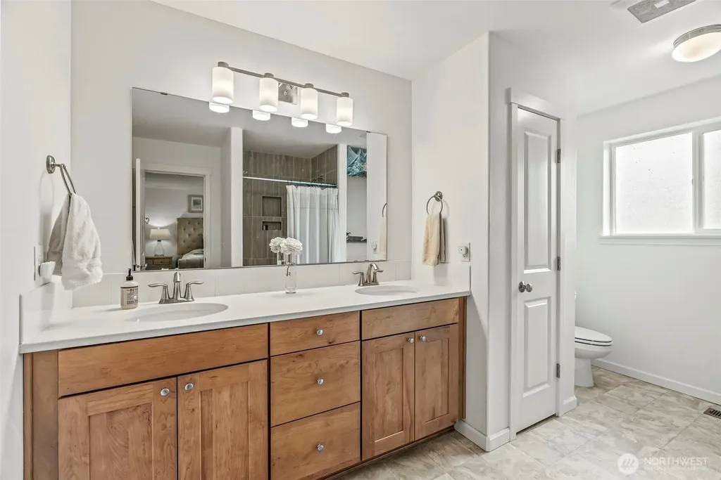 26 Marina Drive Cathlamet WA 98612