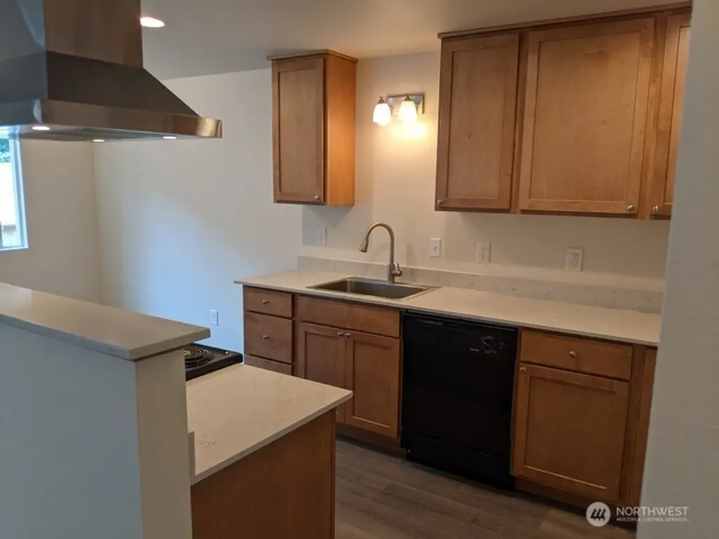 2224 NE 197th Place Shoreline WA 98155