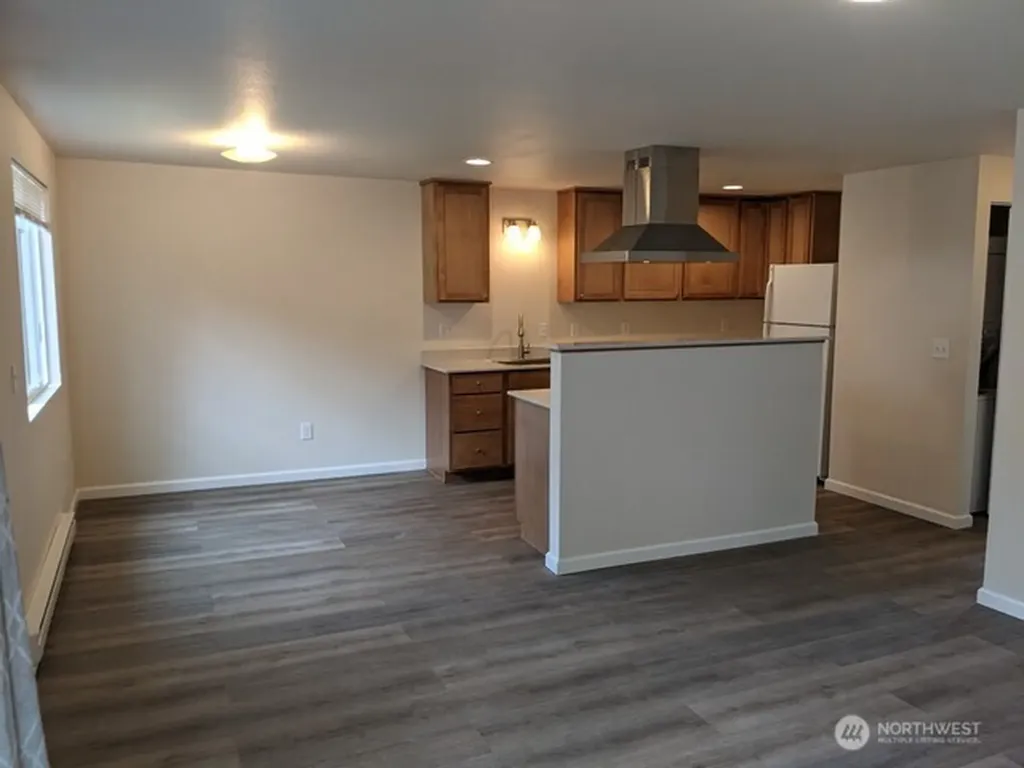 2224 NE 197th Place Shoreline WA 98155