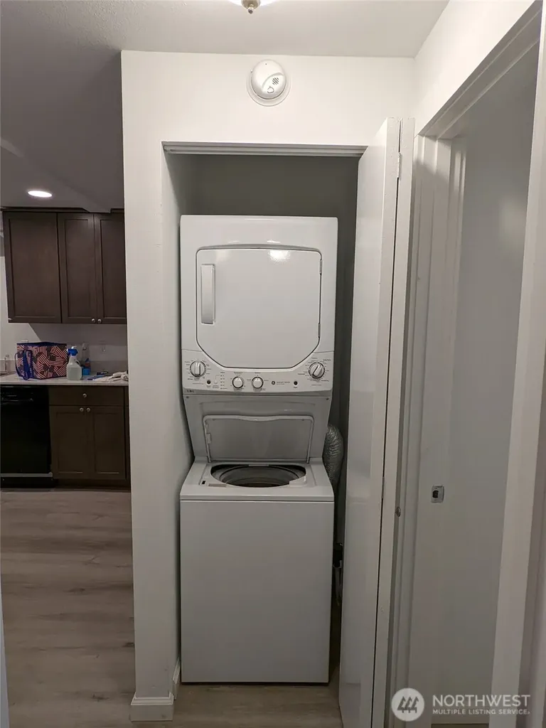2224 NE 197th Place Shoreline WA 98155