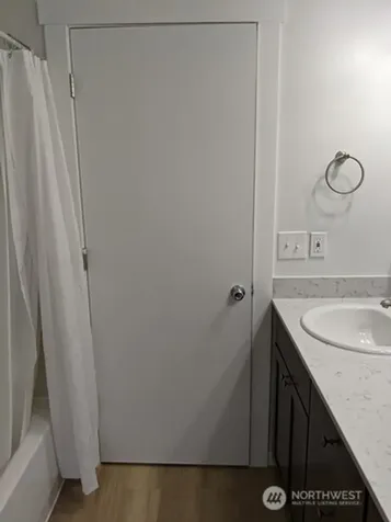 2224 NE 197th Place Shoreline WA 98155