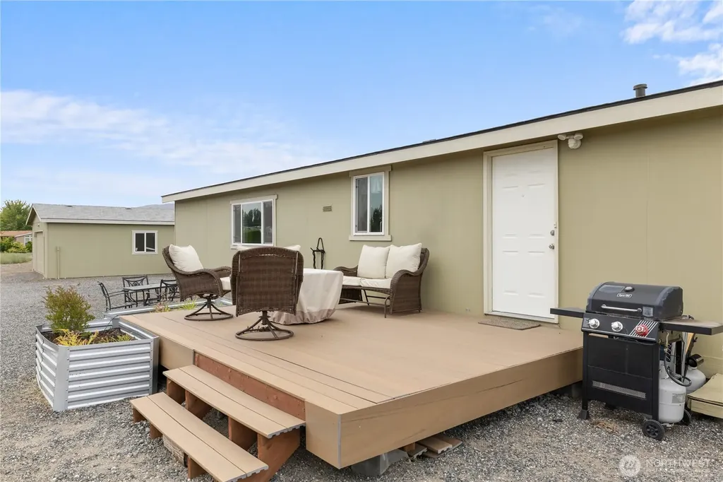 910 Columbia Blvd SW Mattawa WA 99349