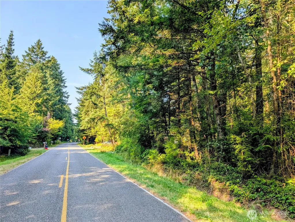 2 Mill Road Point Roberts WA 98281