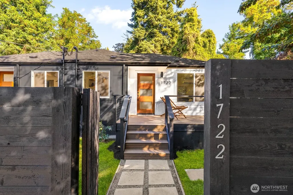 1722 Martin Luther King Jr Way Seattle WA 98122