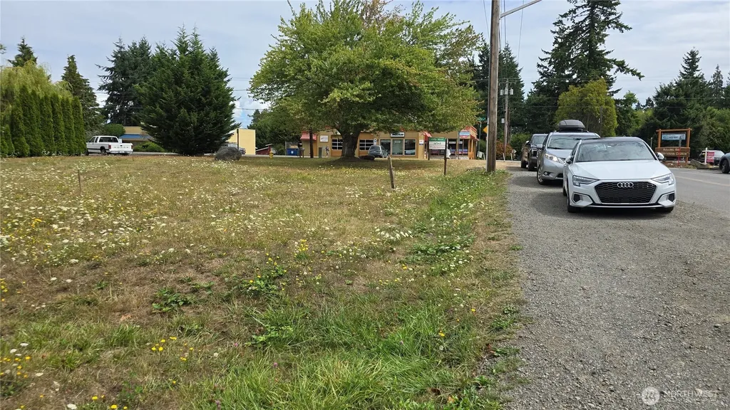 10320 NE Valley Road Bainbridge Island WA 98110