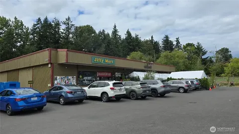 10320 NE Valley Road Bainbridge Island WA 98110