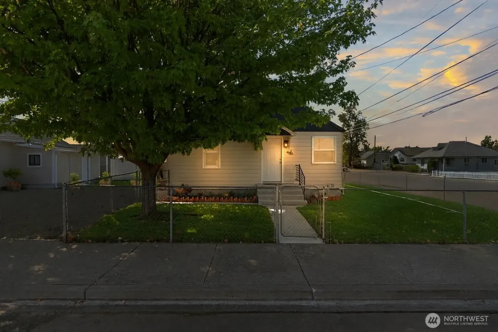 1704 Walla Walla Avenue Walla Walla WA 99362