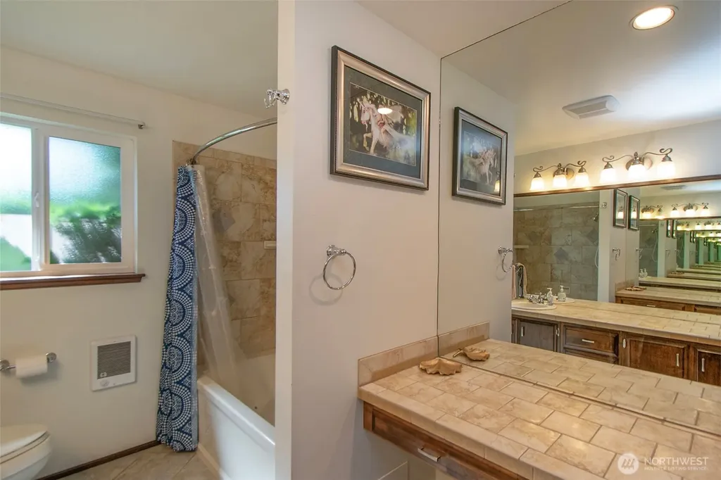 103 Island View Road Port Angeles WA 98362