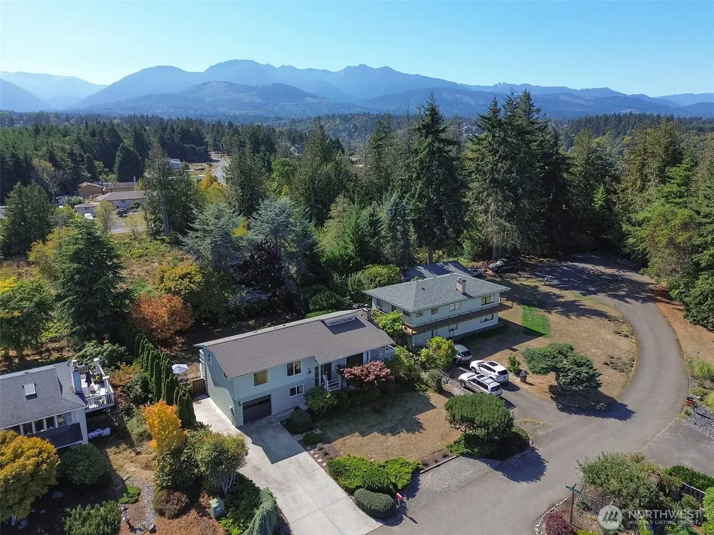 103 Island View Road Port Angeles WA 98362