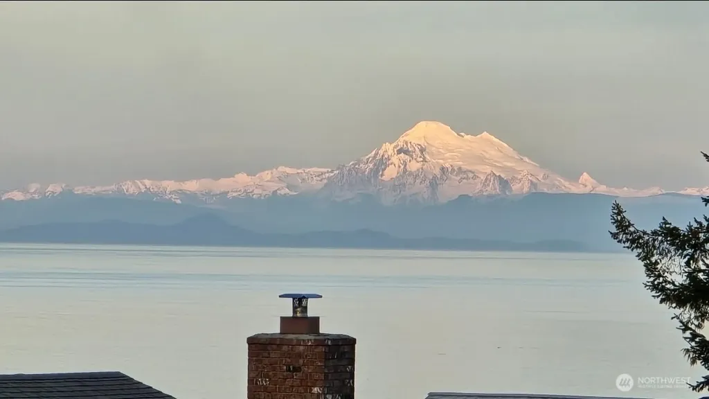 103 Island View Road Port Angeles WA 98362