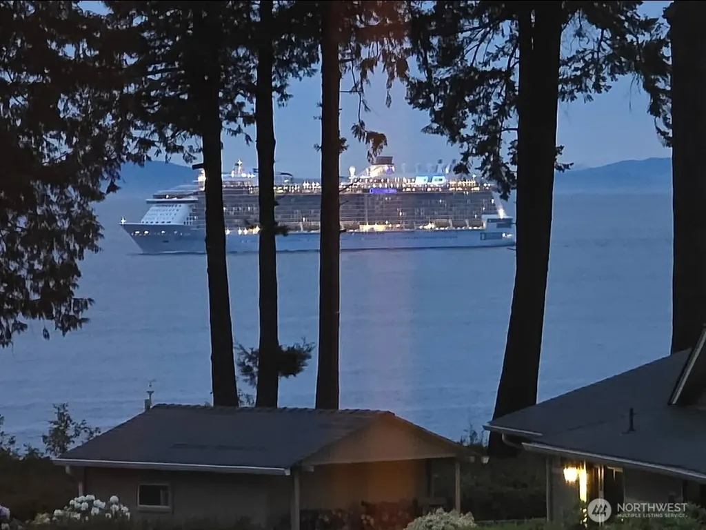 103 Island View Road Port Angeles WA 98362