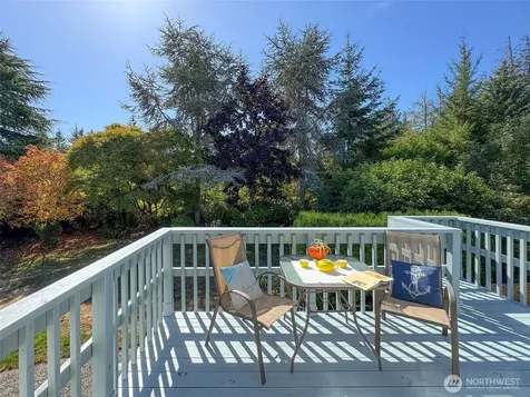 103 Island View Road Port Angeles WA 98362