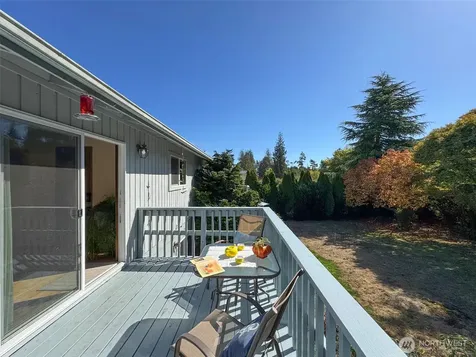 103 Island View Road Port Angeles WA 98362