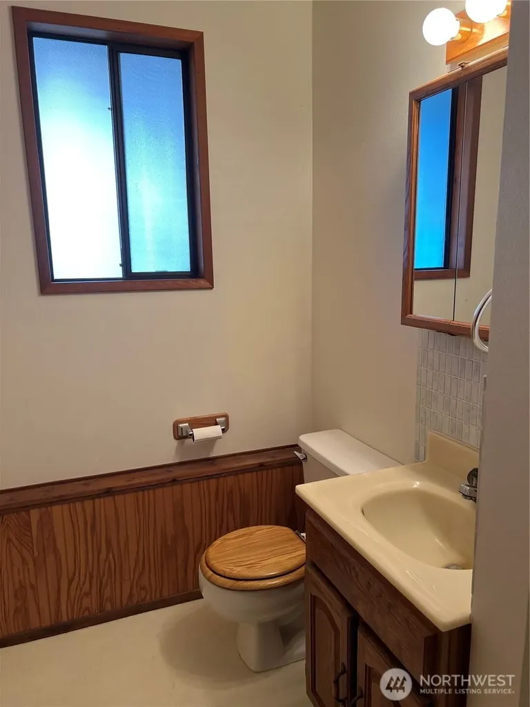 33408 J Place Ocean Park WA 98640