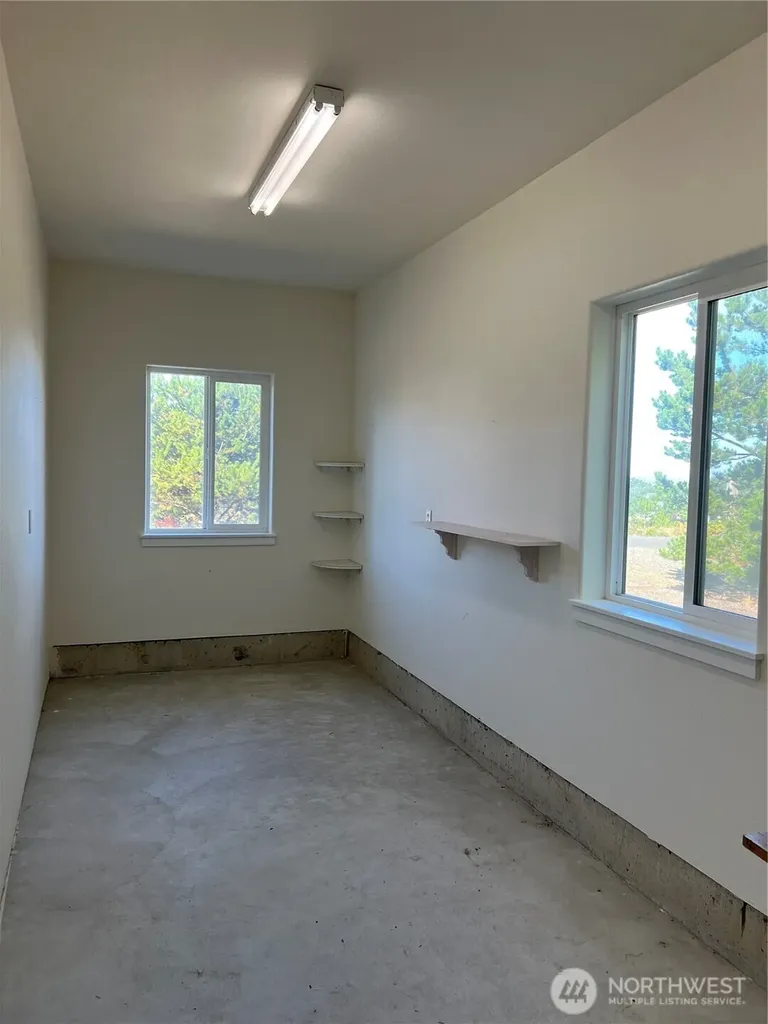 33408 J Place Ocean Park WA 98640