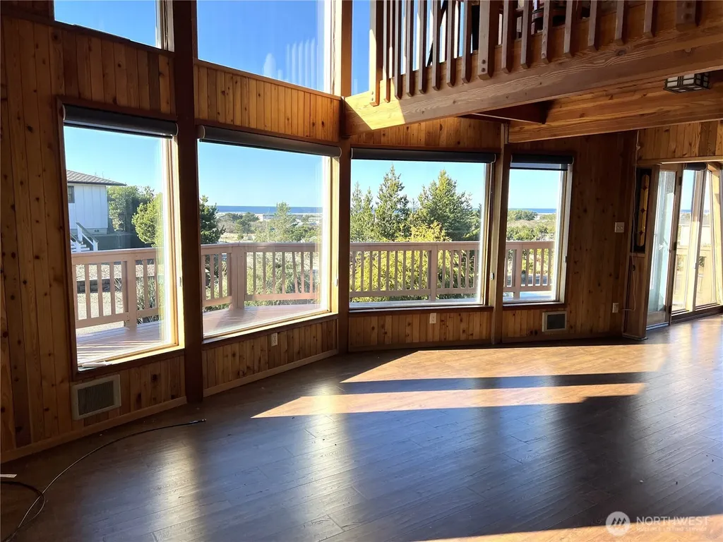 33408 J Place Ocean Park WA 98640