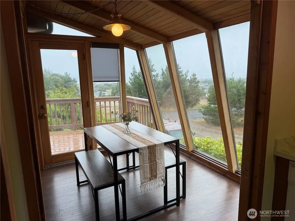 33408 J Place Ocean Park WA 98640