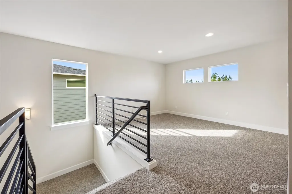5846 229th Avenue E Buckley WA 98321
