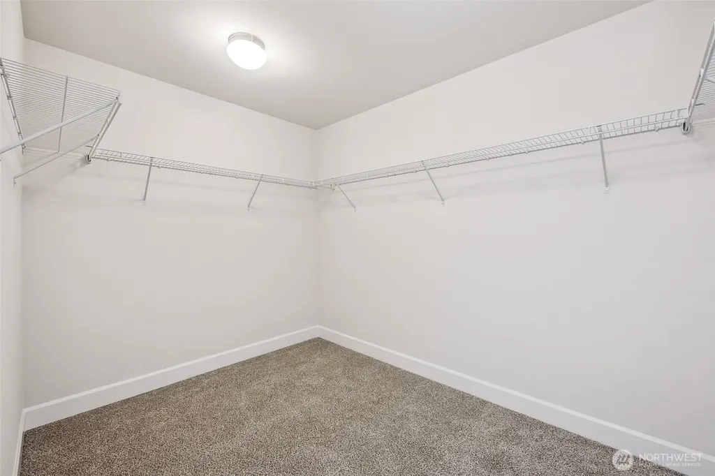 5846 229th Avenue E Buckley WA 98321