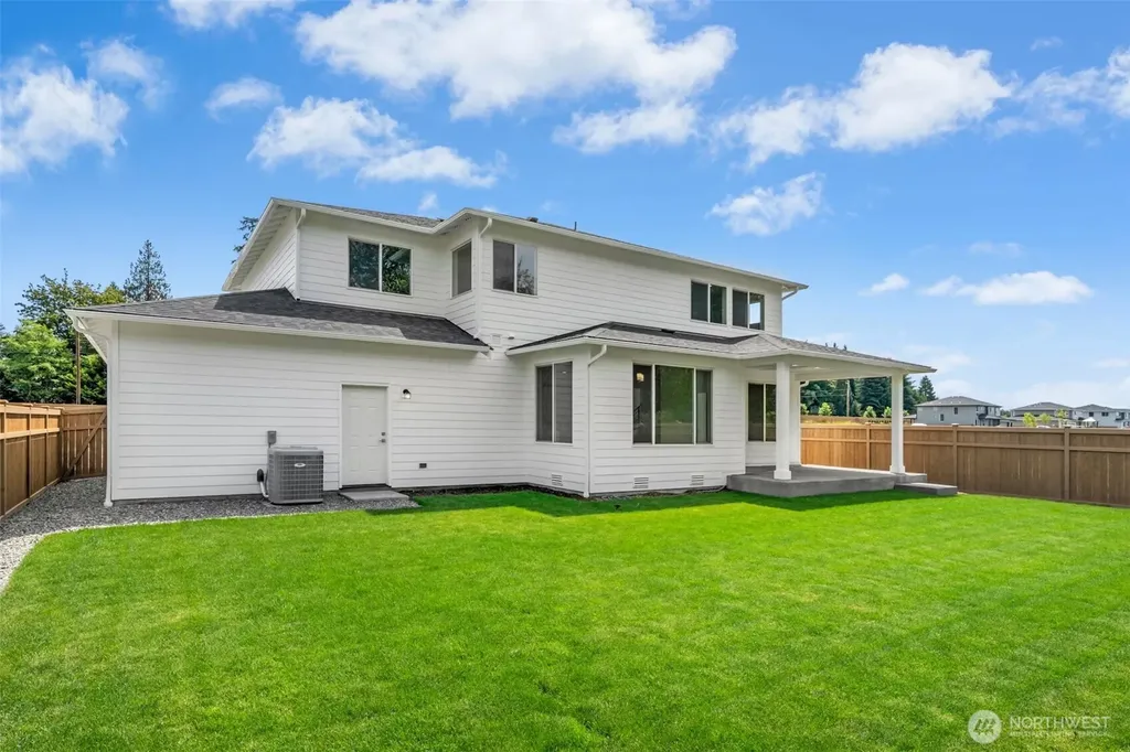5846 229th Avenue E Buckley WA 98321