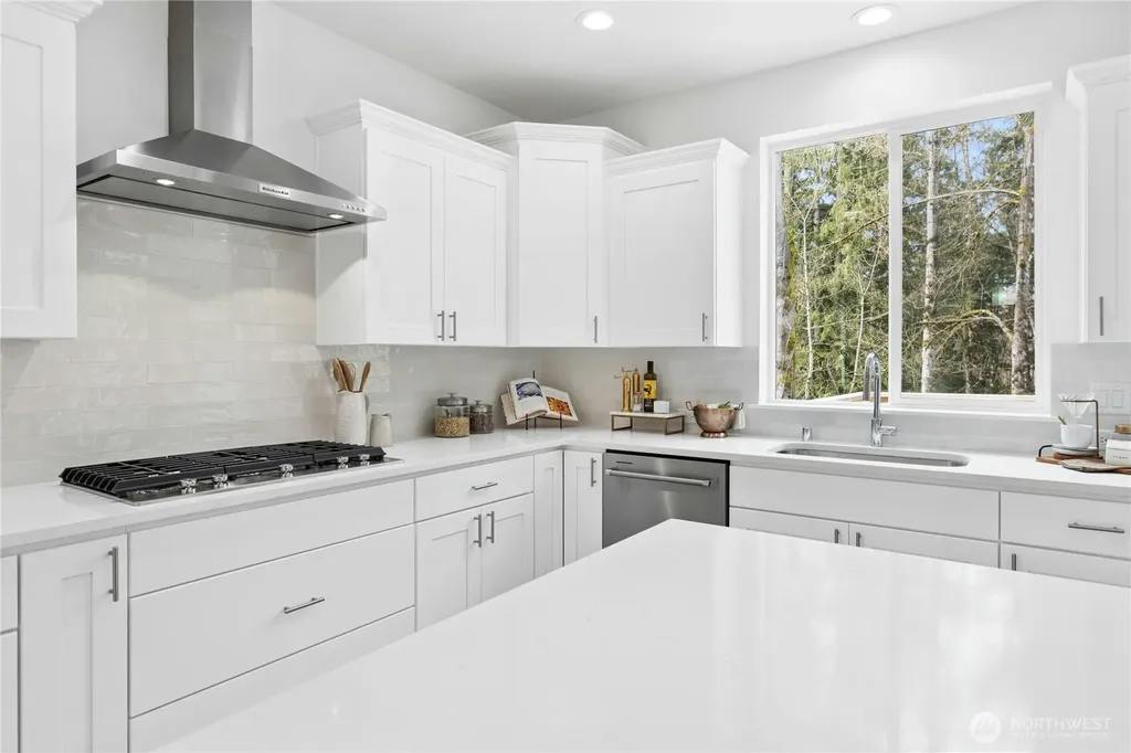 5842 229th Avenue E Buckley WA 98321