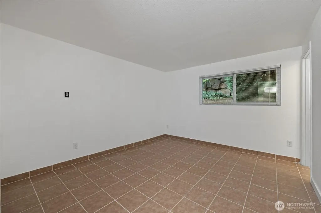 15280 Macadam Road S Seattle WA 98188