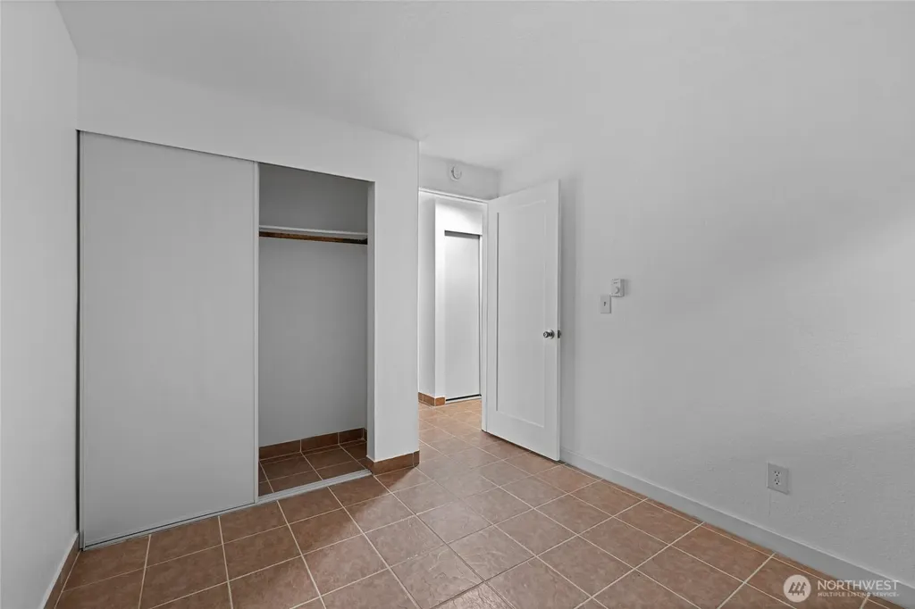 15280 Macadam Road S Seattle WA 98188