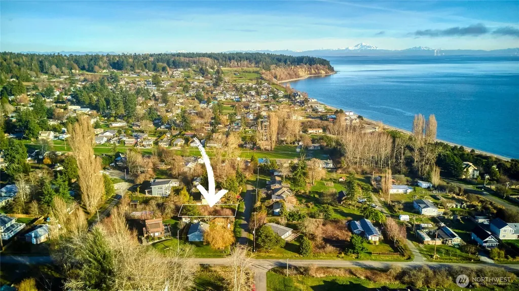 1920 Patos Way Point Roberts WA 98281