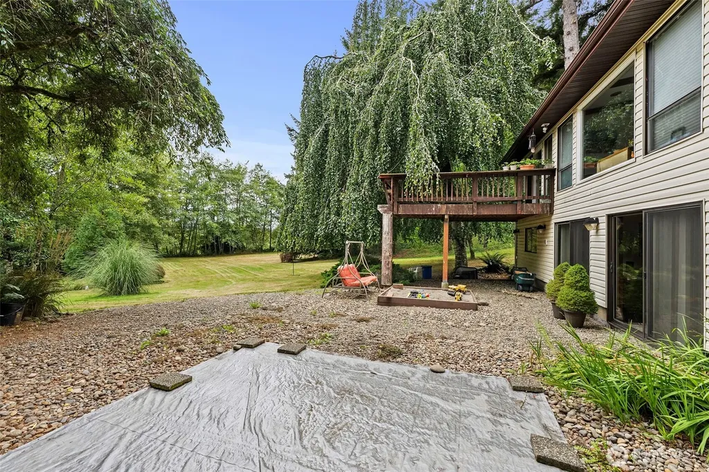 43 Hines Valley Road Raymond WA 98577