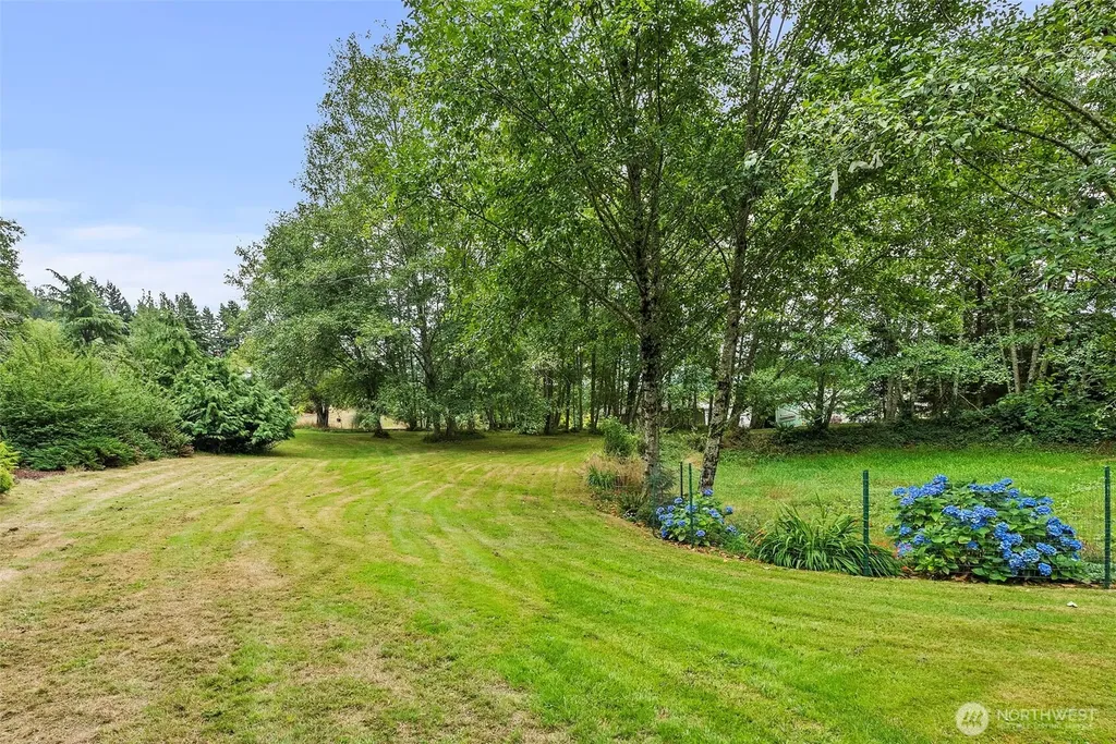 43 Hines Valley Road Raymond WA 98577
