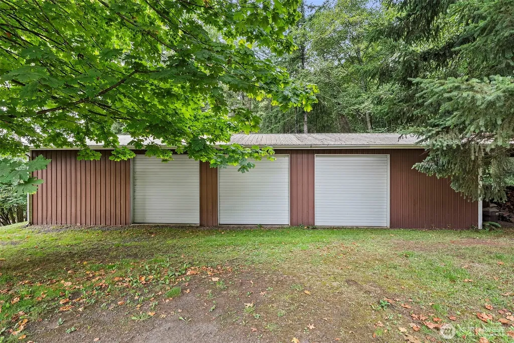 43 Hines Valley Road Raymond WA 98577