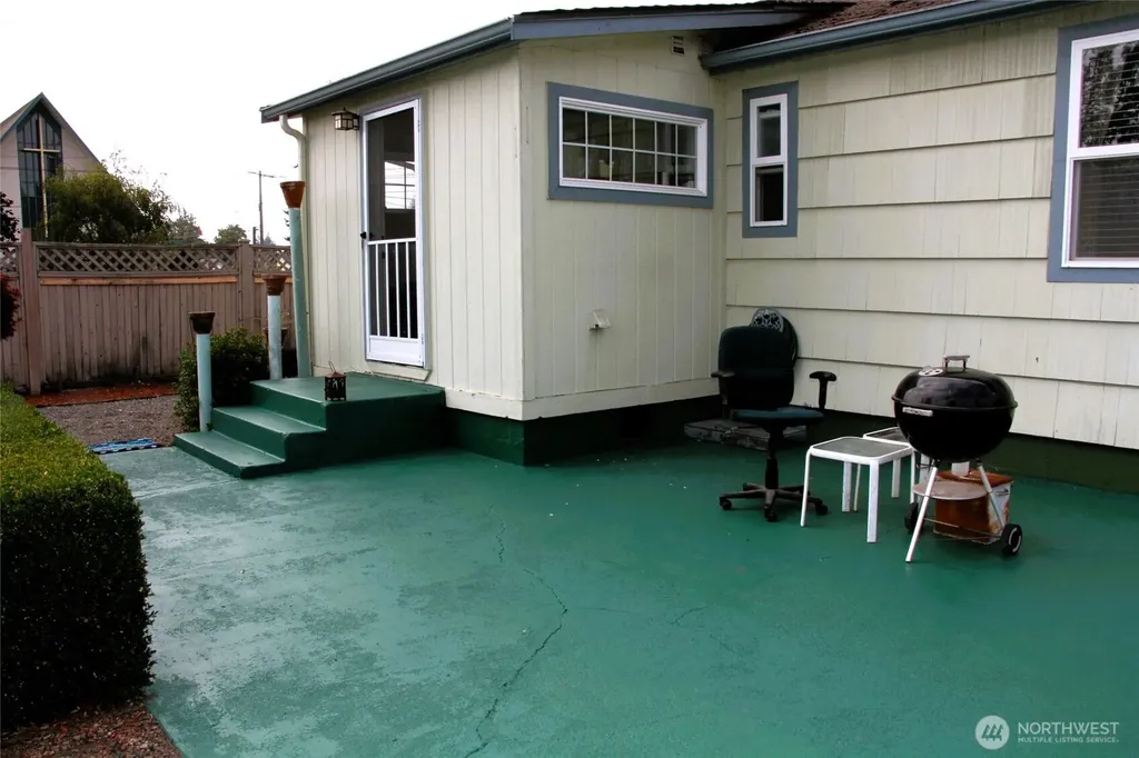 6439 S Clement Avenue Tacoma WA 98409