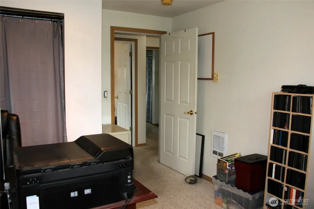 6439 S Clement Avenue Tacoma WA 98409