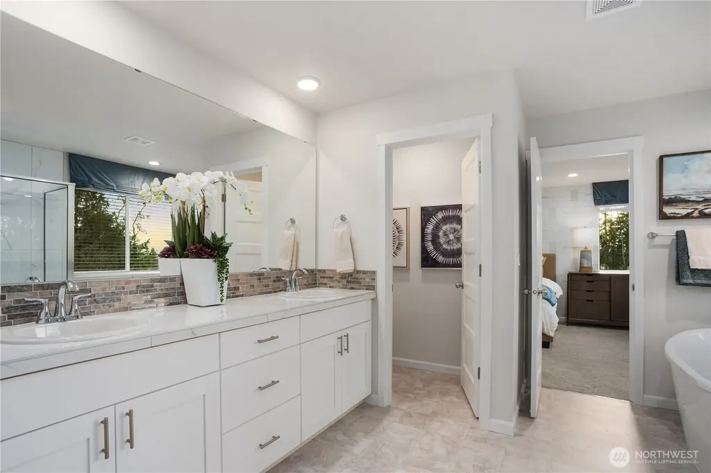 1136 68th Loop SE Tumwater WA 98501