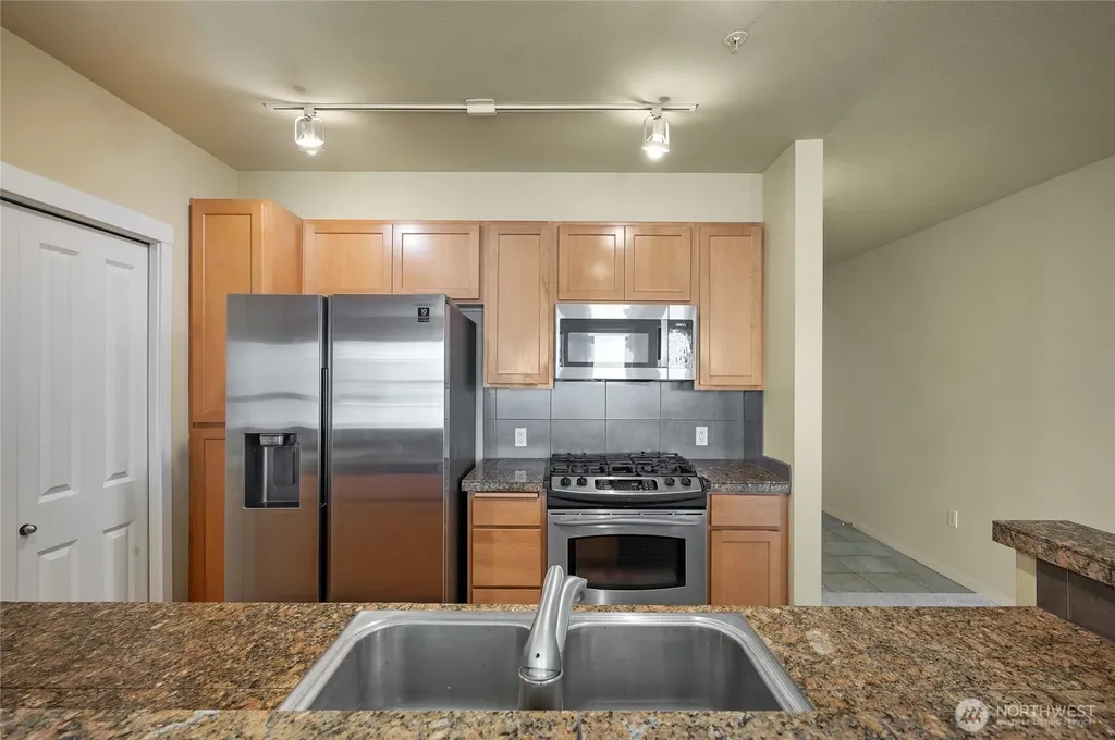 2901 NE Blakeley Street Seattle WA 98105