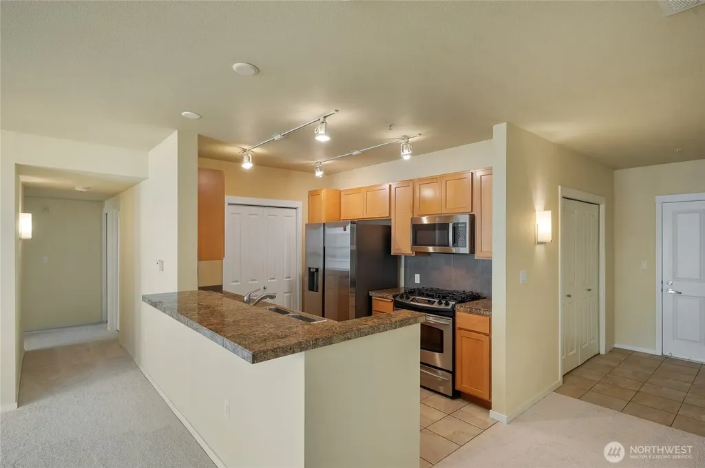 2901 NE Blakeley Street Seattle WA 98105