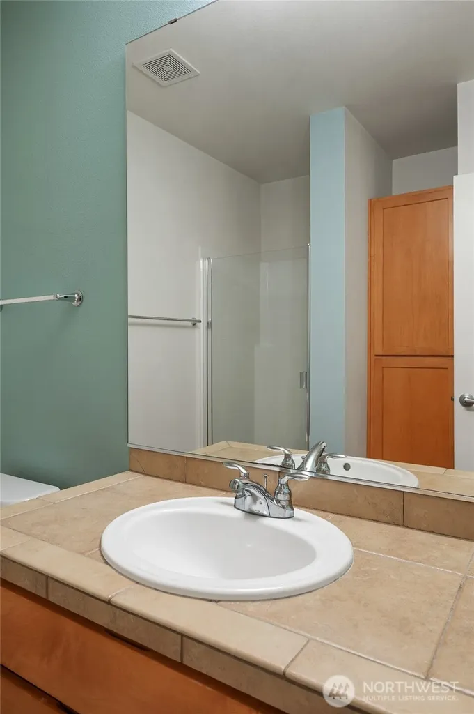 2901 NE Blakeley Street Seattle WA 98105