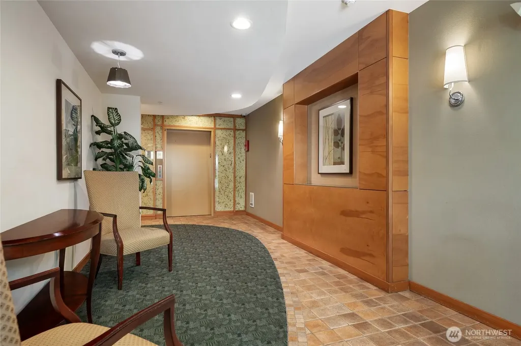 2901 NE Blakeley Street Seattle WA 98105