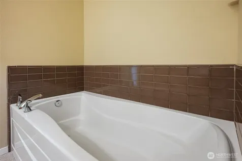 2901 NE Blakeley Street Seattle WA 98105