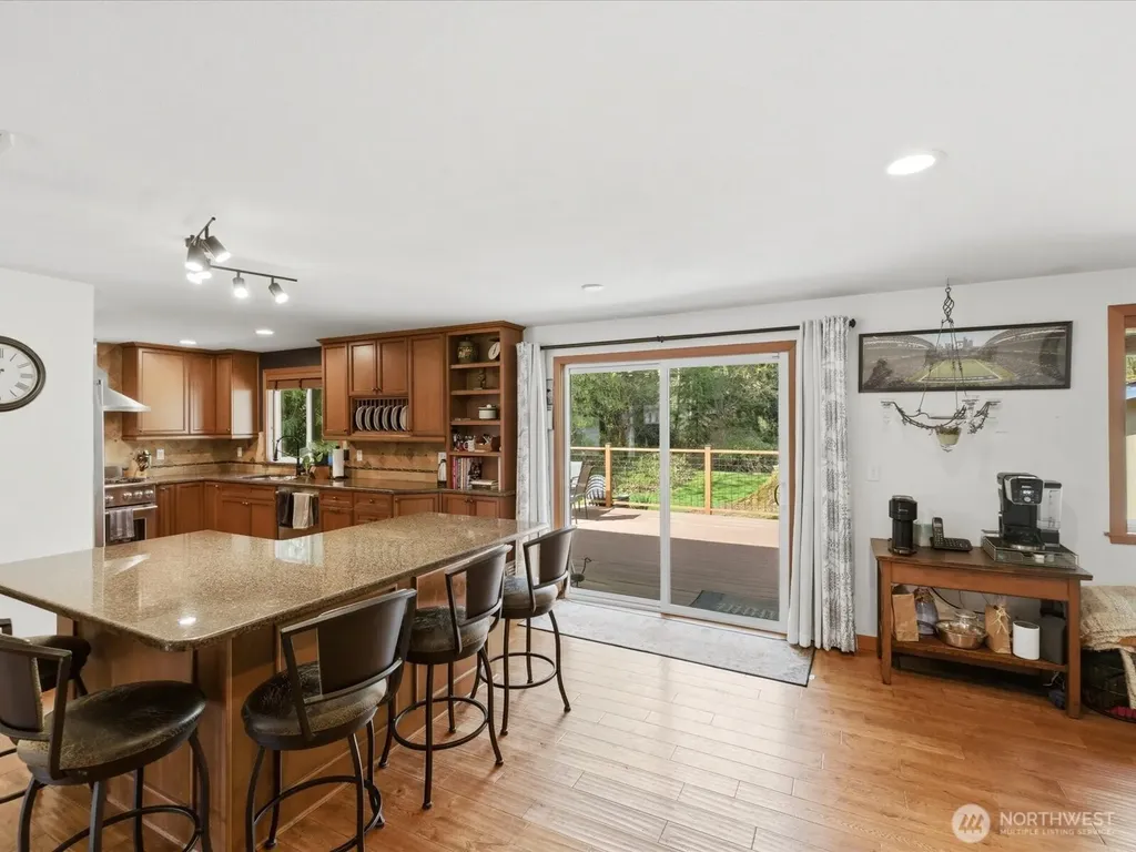 15115 78th Ave NE Kenmore WA 98028