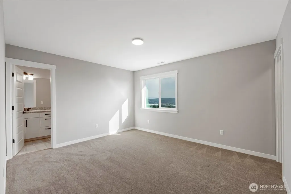 12124 50th Street Ct E Puyallup WA 98372