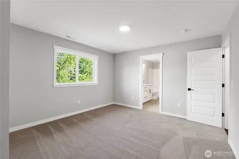 12124 50th Street Ct E Puyallup WA 98372