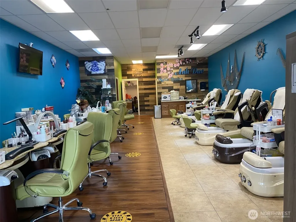 14007 Highway 99 Lynnwood WA 98087