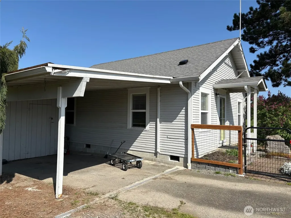 32002 48th Avenue S Roy WA 98580