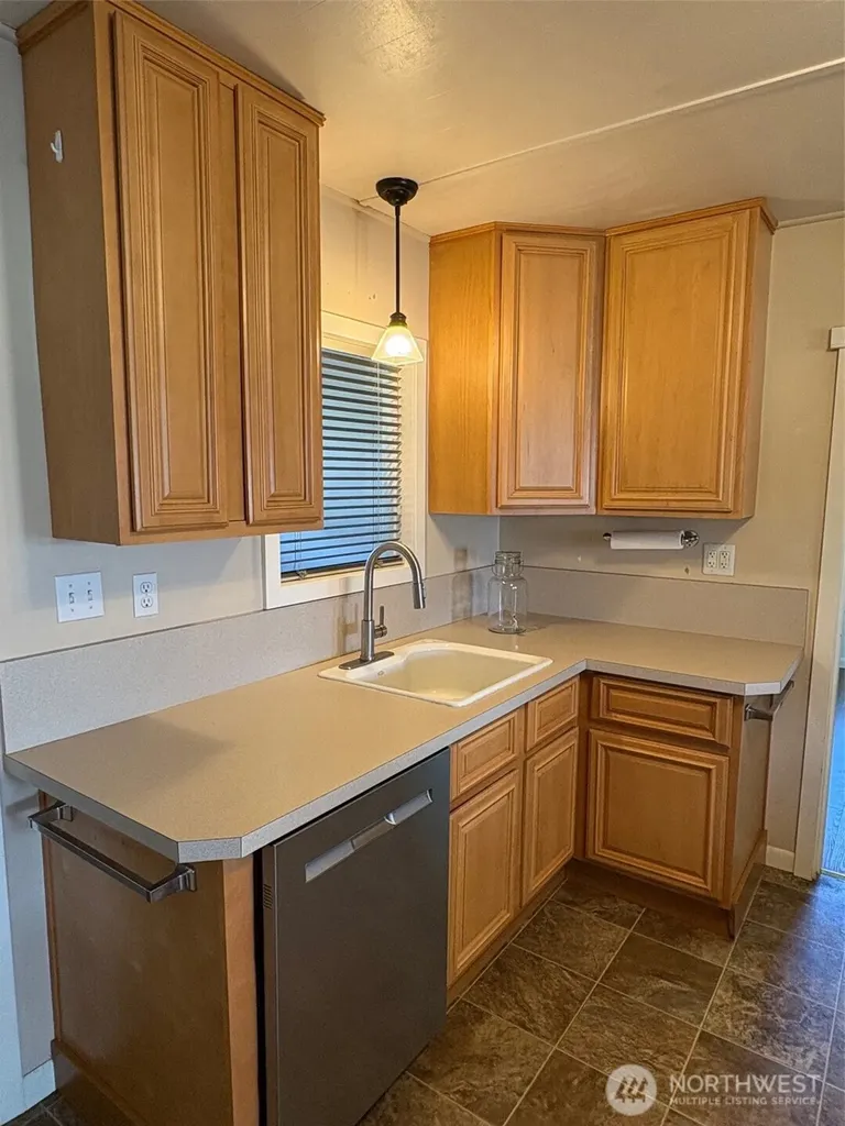 32002 48th Avenue S Roy WA 98580