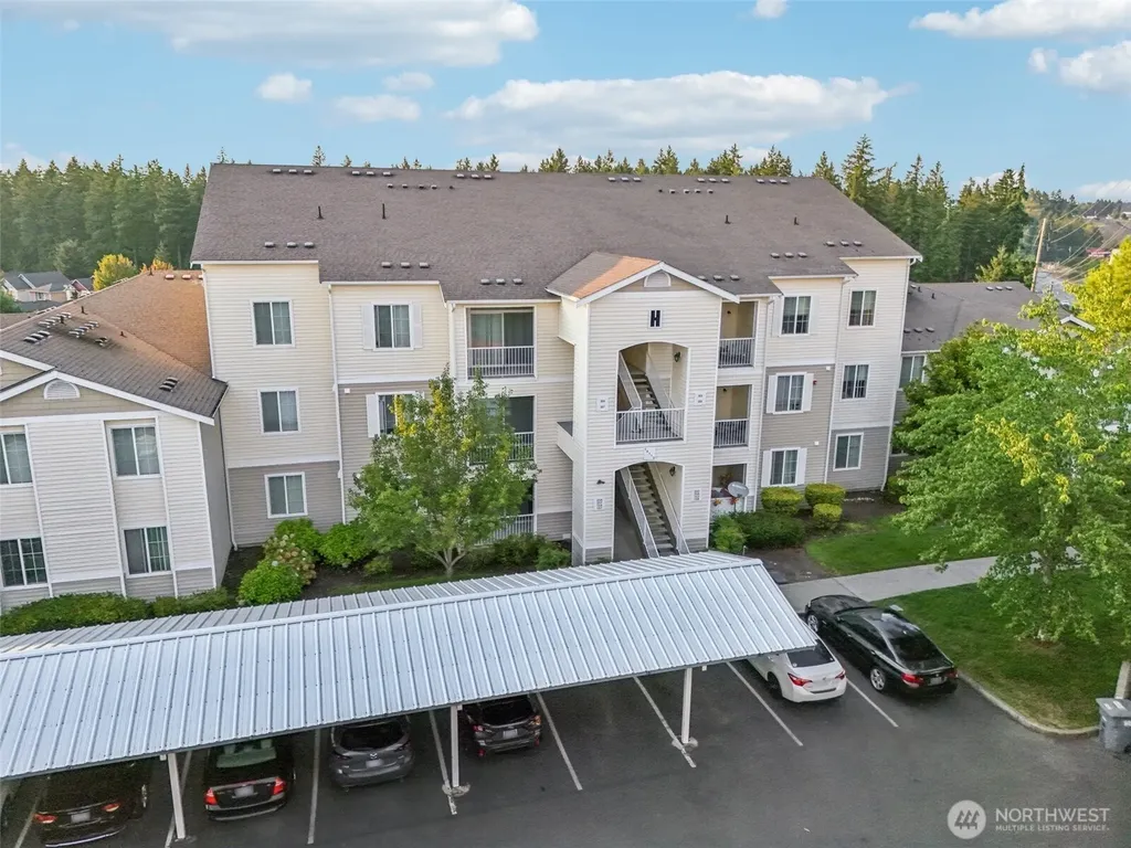 10113 186th Street E Puyallup WA 98375