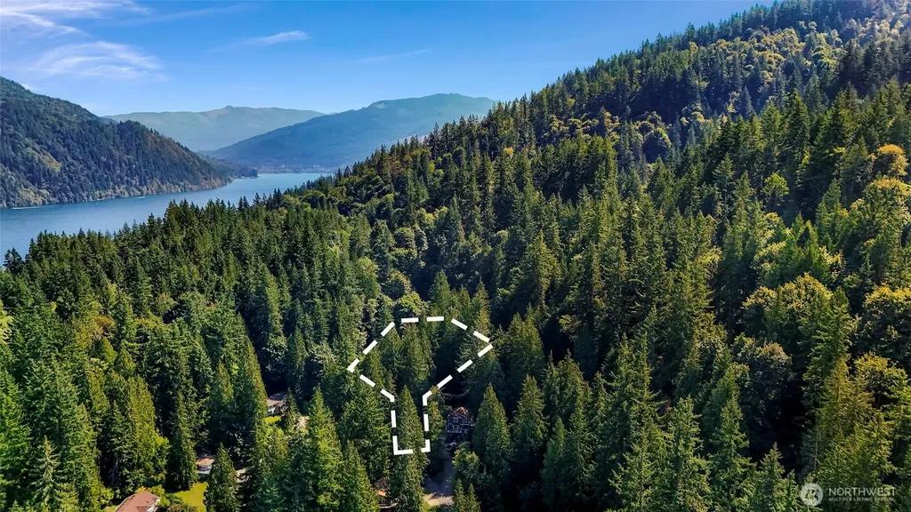 14 Woodpecker Place Bellingham WA 98229