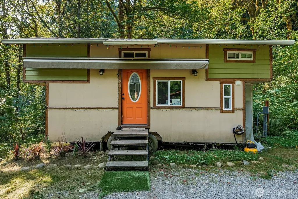 9305 312th Avenue SE Issaquah WA 98027