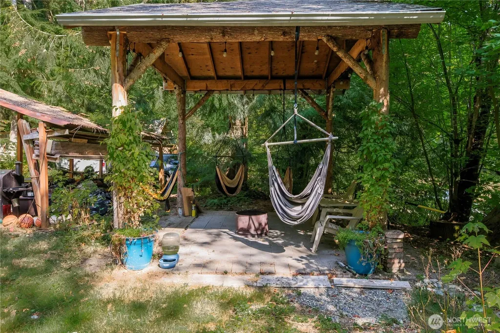 9305 312th Avenue SE Issaquah WA 98027
