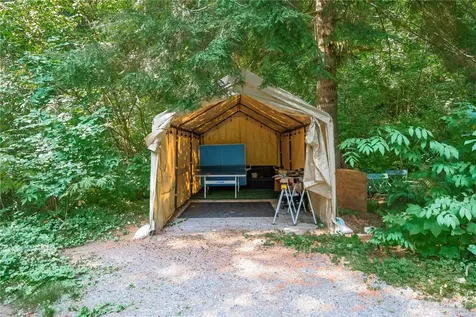 9305 312th Avenue SE Issaquah WA 98027